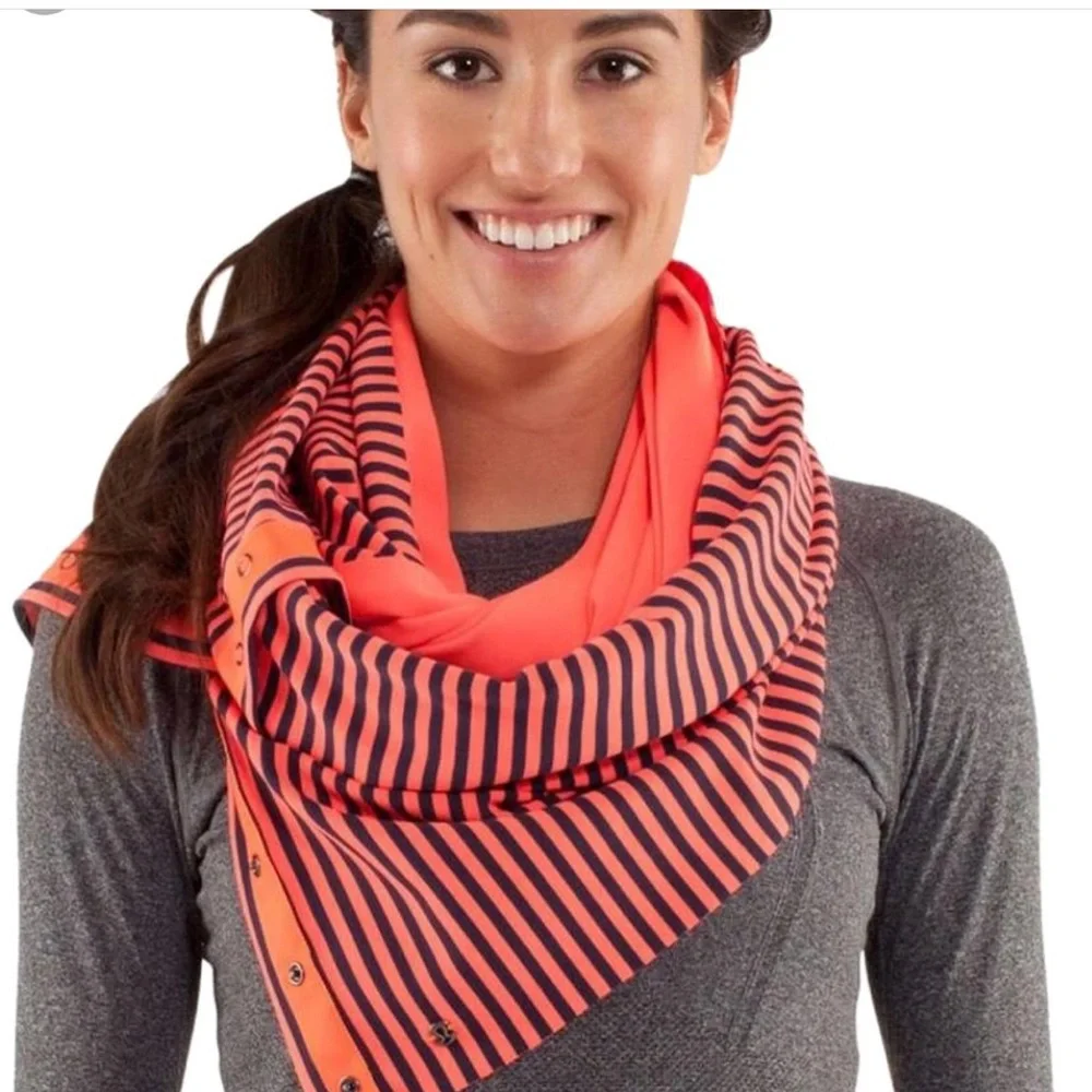 Lululemon Scarf - Picture 1 of 3